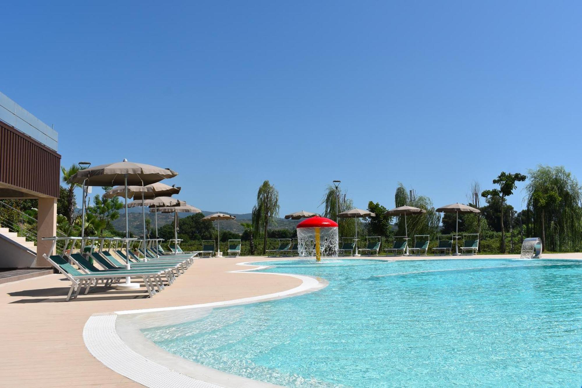 Hyele Accommodation Experience Casal Velino Esterno foto