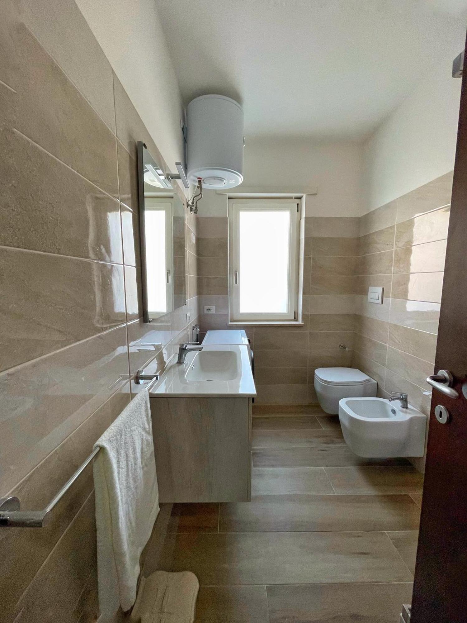 Hyele Accommodation Experience Casal Velino Esterno foto